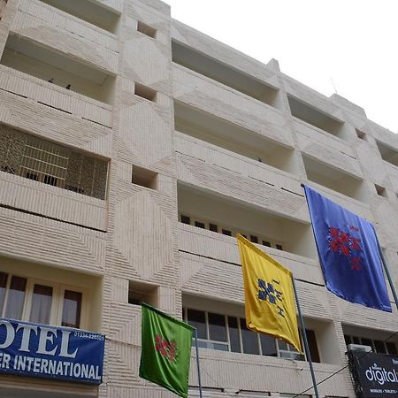 Hotel Mansarover International Haridwar Exterior photo